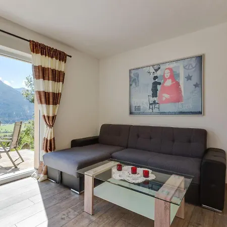 In Kaprun Near Slopes * Friedensbach